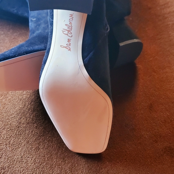 Brand new Black Sam Edelman suede boots - Picture 4 of 5